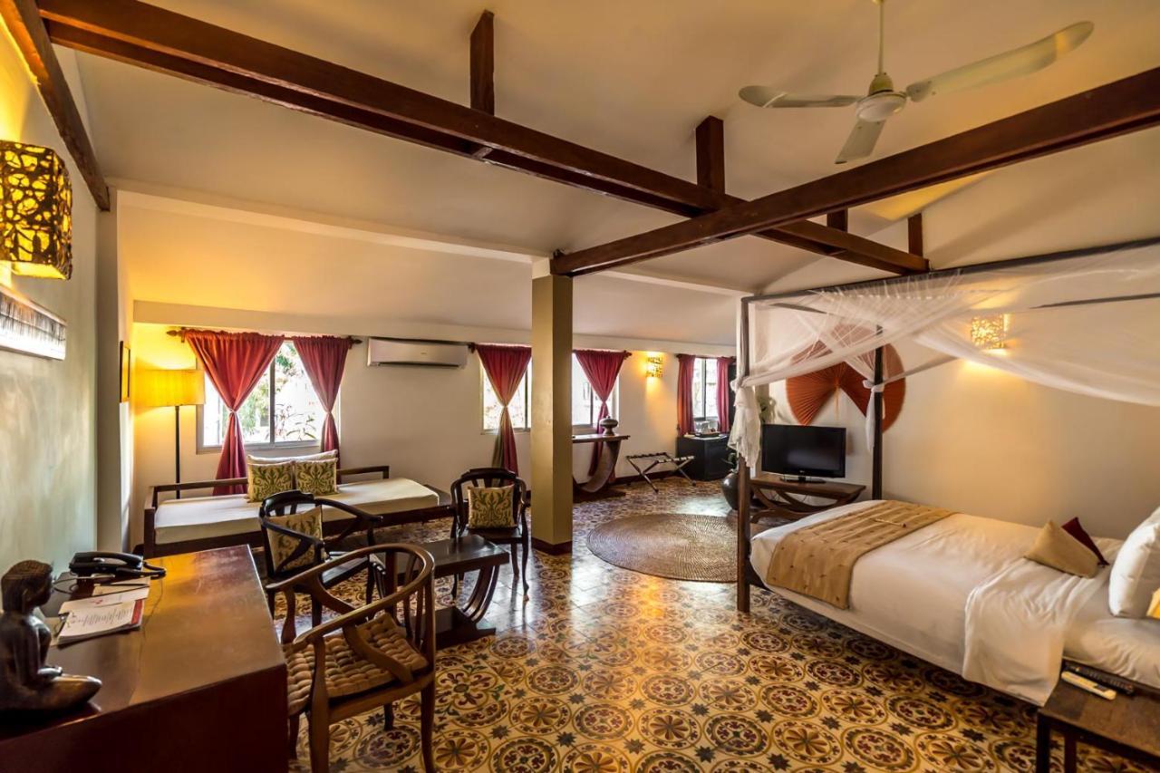 Villa Langka Hotel & Restaurant Phnompen Kültér fotó